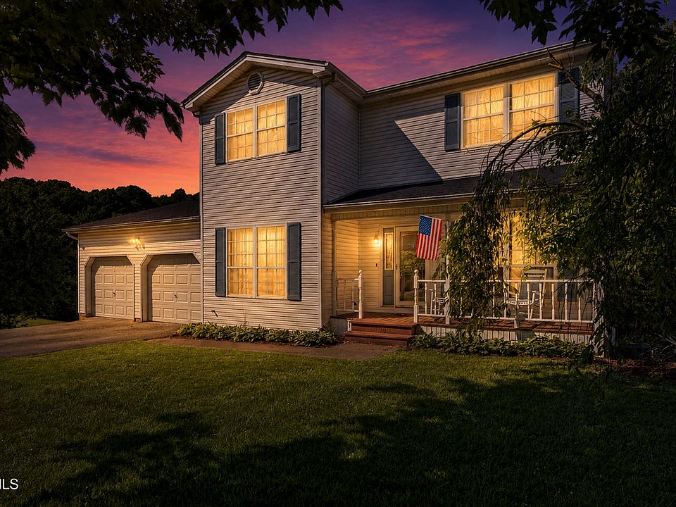 1st image of 18403 Ironwood Loop