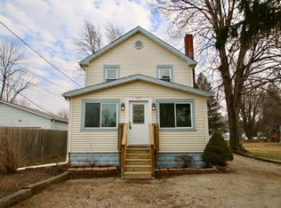 429 Singer Ave, Grand River, OH 44045
