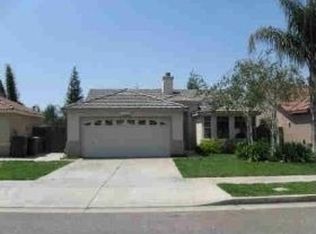 1523 N Rio Vista Ct, Visalia, CA 93292