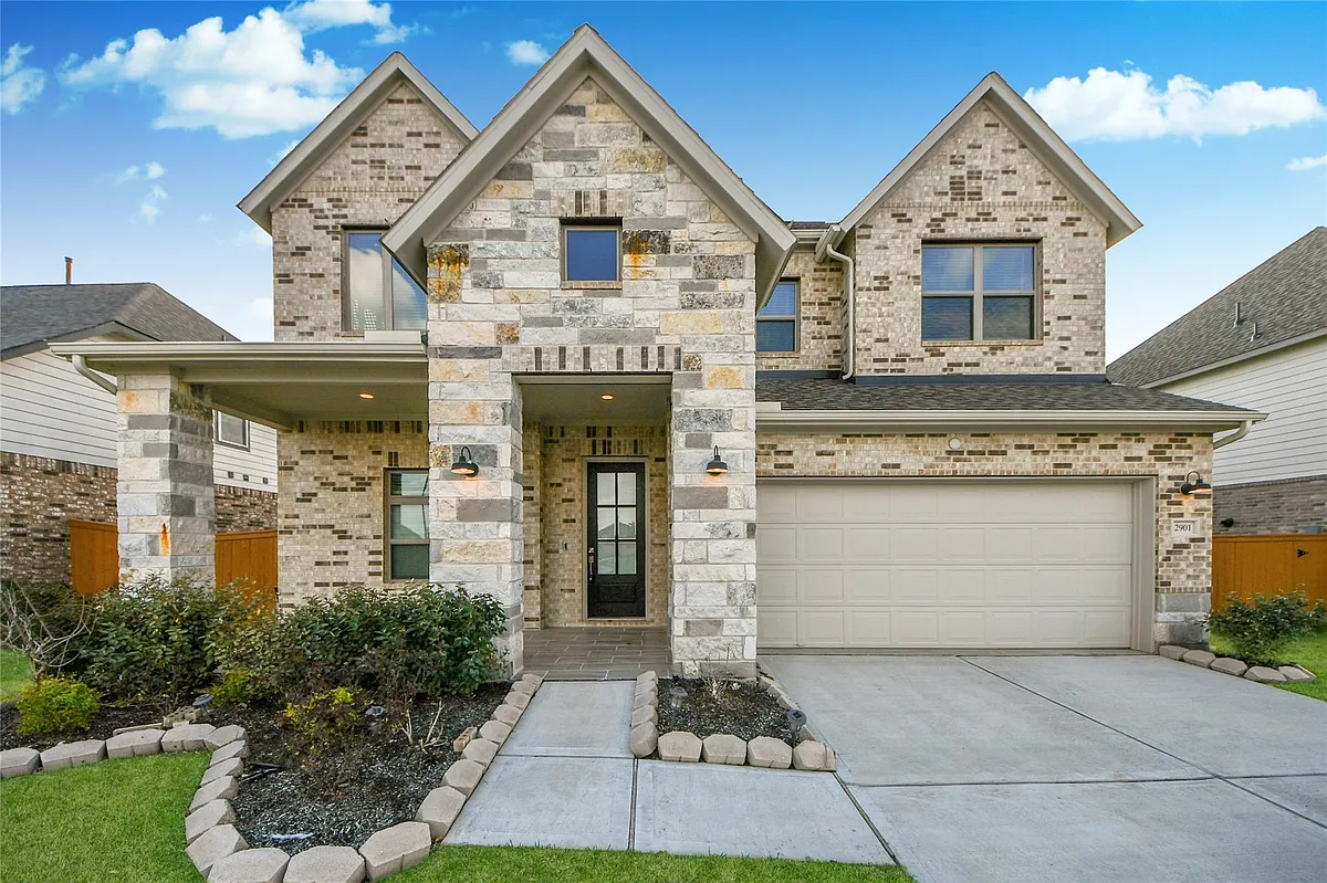 Building Photo - 2901 Apple Rose Ln