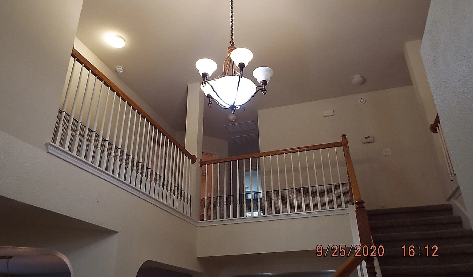 5 bed, 3.0 bath, 3260 sqft, $2,675 — Photo 4