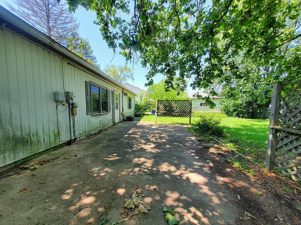 4246 Greenbrier Ln, Richton Park, IL 60471 Zillow