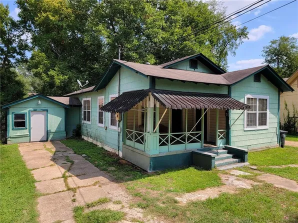 133 Martin Luther King Jr Dr, Natchitoches, LA 71457