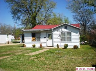 1112 N Sioux Ave, Claremore, OK 74017