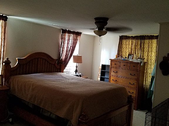 5th image of 204 N Main St #1