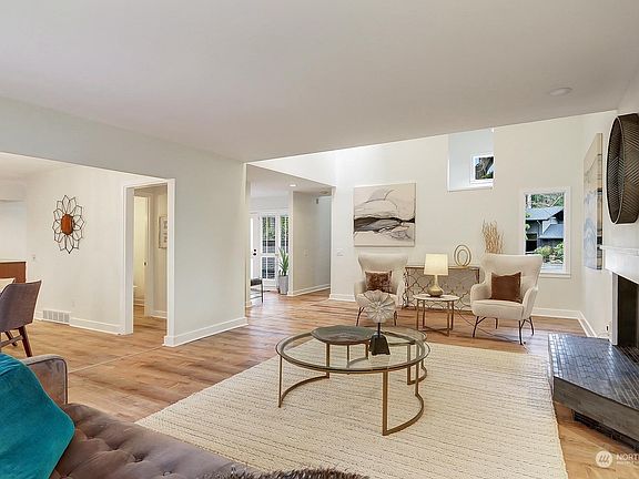 5th image of 111 98th Avenue NE