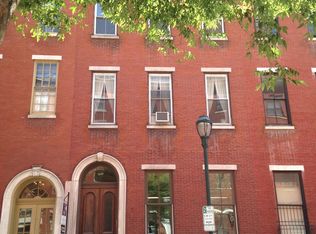 1628 Spruce St APT 2R, Philadelphia, PA 19103