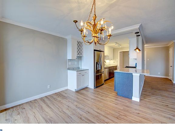 5th image of 2401 Pennsylvania Ave APT 1002