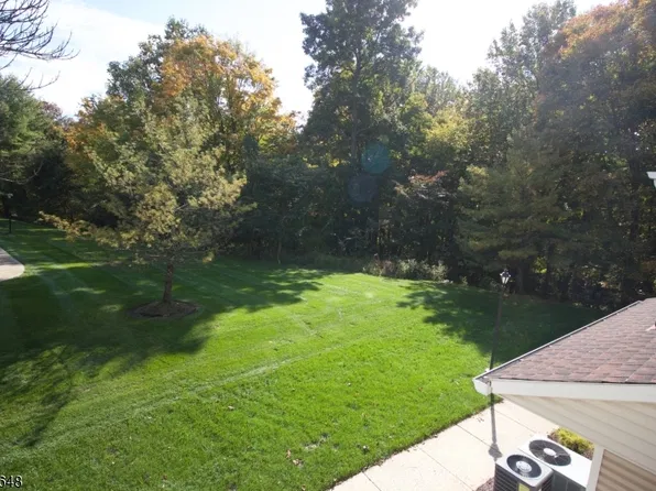 10 Quincy Ct, Bedminster Twp., NJ 07921