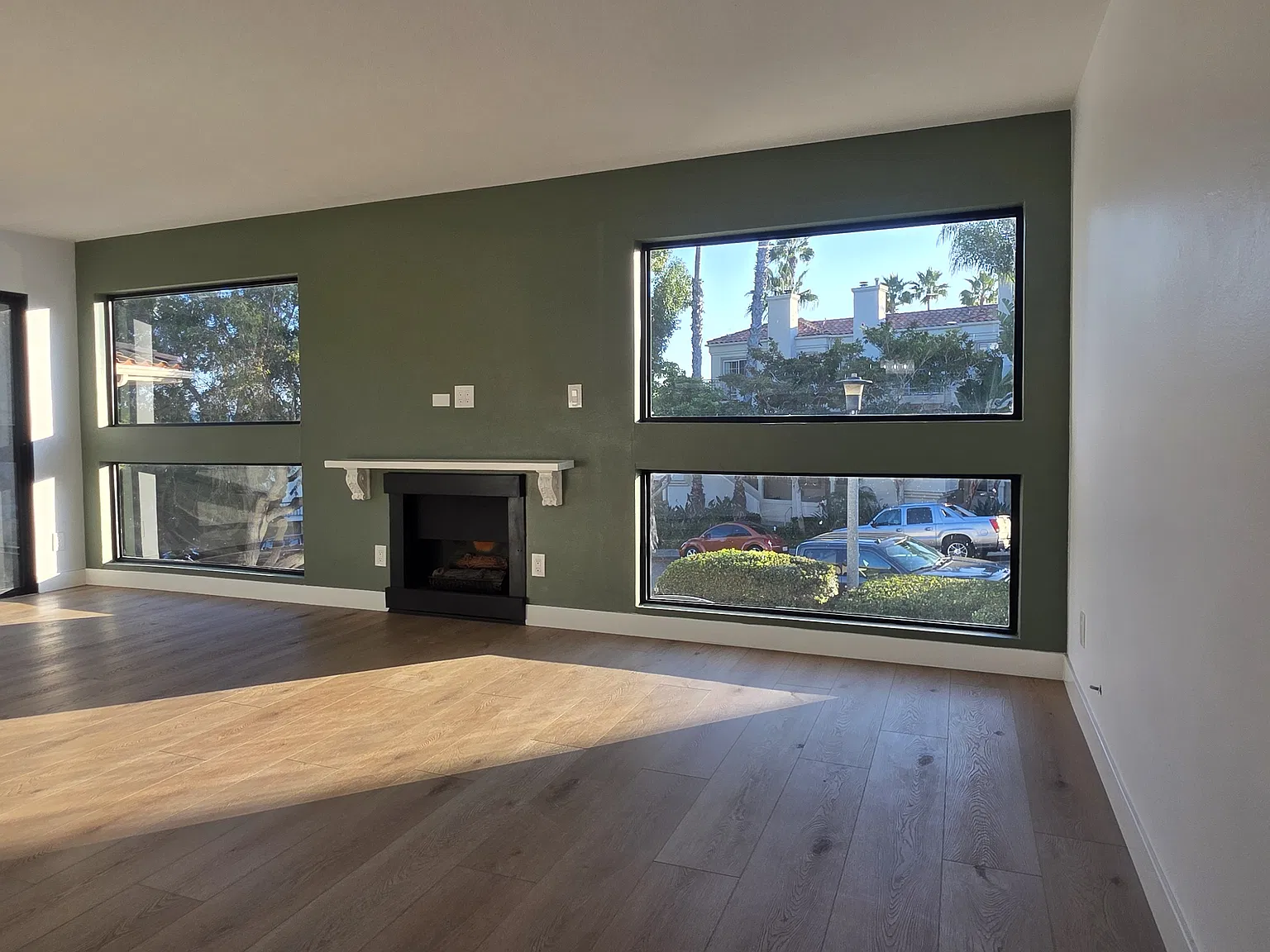 2 bed, 1227 sqft, $3,250 — Photo 2