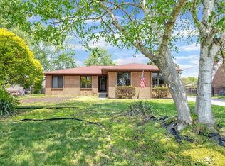 31709 N River Rd, Harrison Township, MI 48045