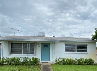 2131 Park St, Lake Worth, FL 33460