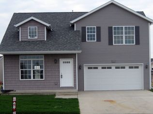 1501 Savile Ln, Washington, IL