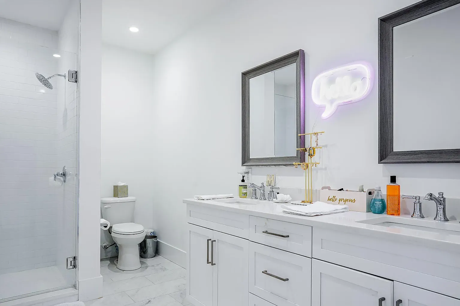 6 bed, 3.5 bath, 1980 sqft, $10,800 — Photo 3