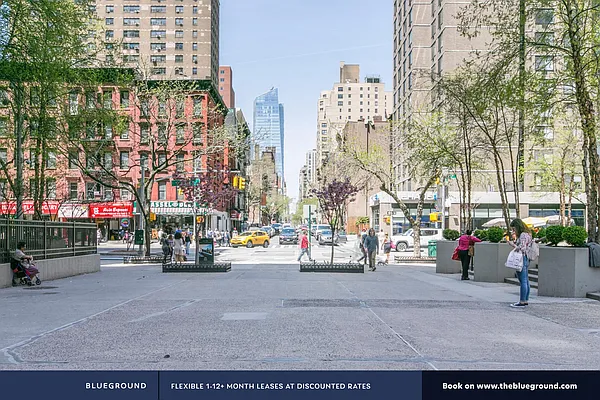 Rented by The Blueground | media 34