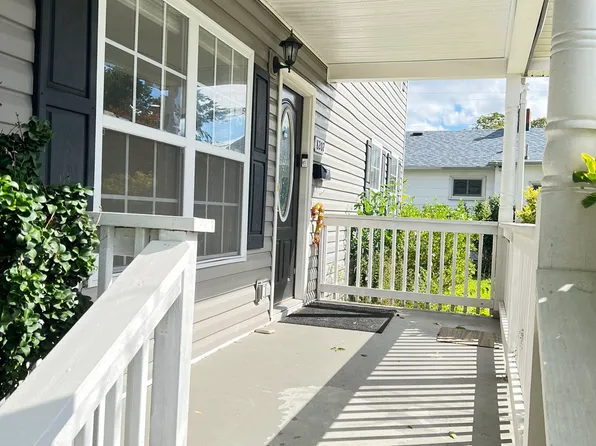 8202 Edwin Dr, Norfolk, VA 23505