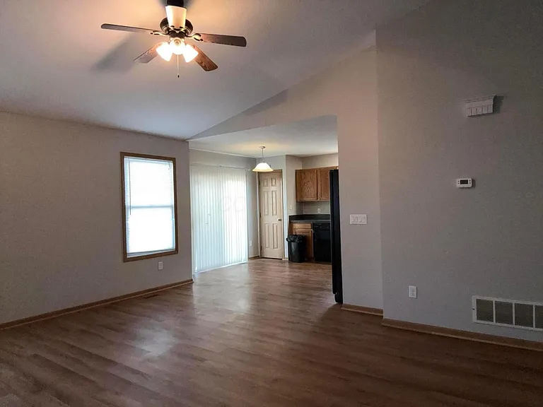 3802 Willowswitch Ln — Photo 4