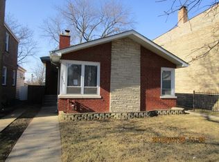 9536 S Claremont Ave, Chicago, IL 60643