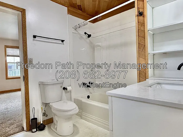 309 W Mission Ave — Photo 10