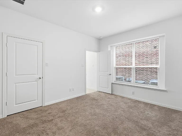 8316 Catalpa Ln — Photo 16
