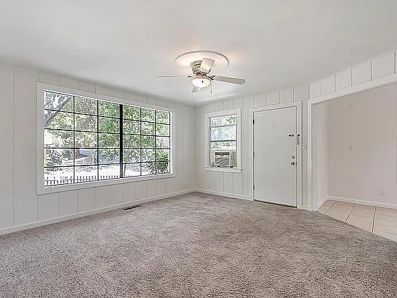 333 W Main St — Photo 3