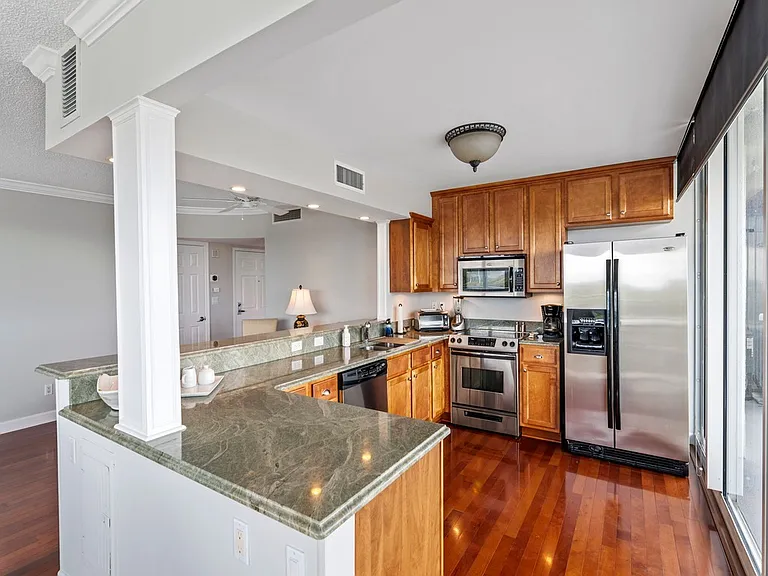 3554 Ocean Drive 703S #701S — Photo 10