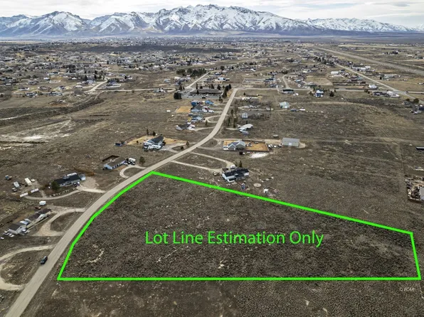 277 Glenvista Dr, Spring Creek, NV 89815