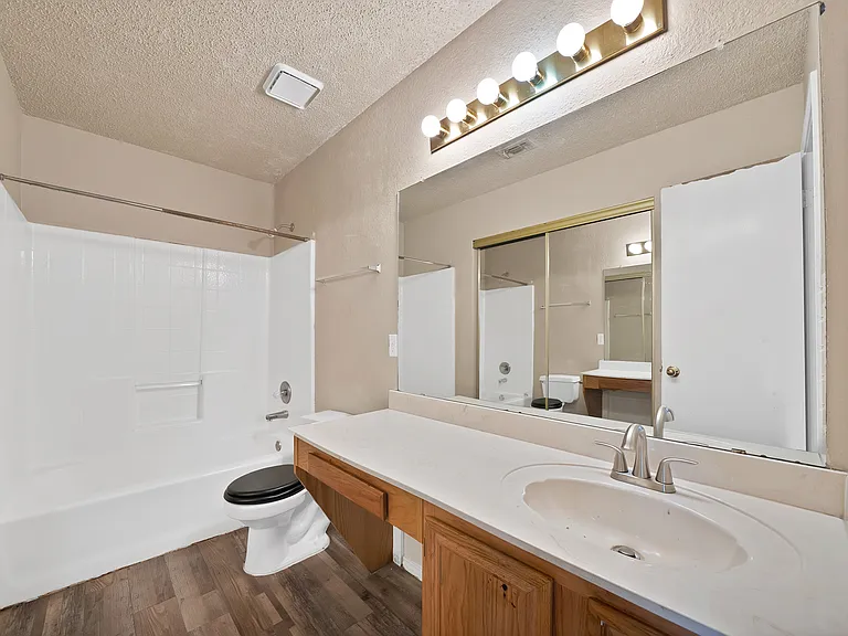 2820 Bent Brook Dr — Photo 10