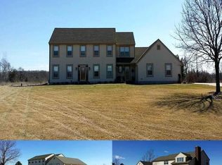 S94W34370 Jericho Dr, Eagle, WI 53119