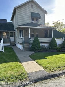 1234 E Locust St, Scranton, PA, 18505