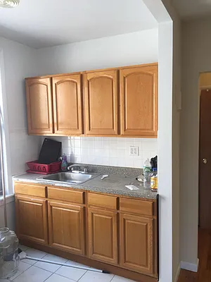 Rented by Metroline Realty | media 4