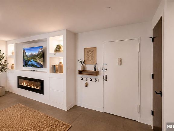 3rd image of 2200 N Central Rd APT 14W