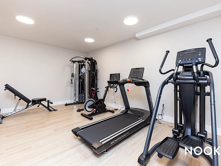 589 Knickerbocker Ave #2B — Photo 11