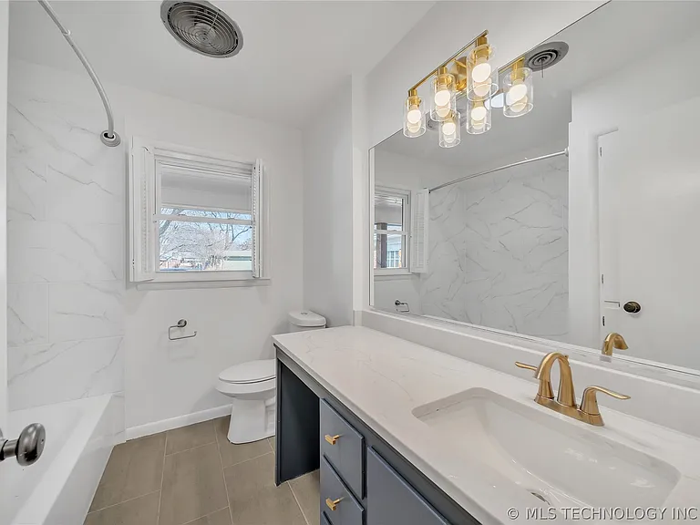 3844 E 56th Pl — Photo 24