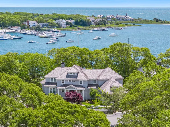 2 Bridge Street, East Falmouth, MA 02536