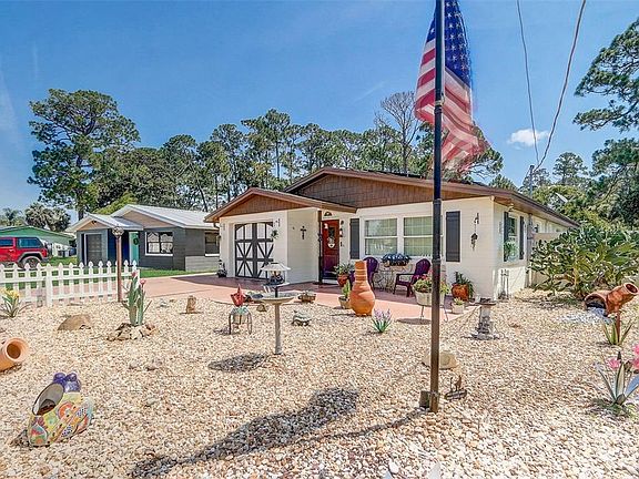 4th image of 298 POINCIANA AVENUE