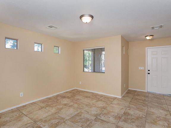 3rd image of 17548 W Ventura St