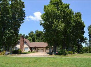 1207 Ward Rd, Sandy ridge, NC 27046