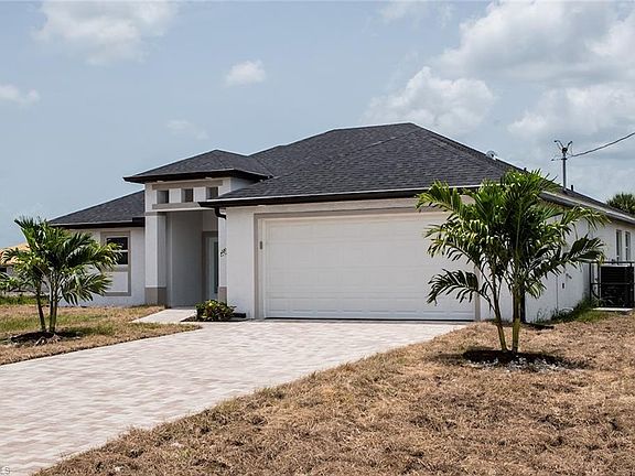 3rd image of 240 Blackstone Dr