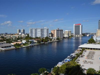 2017 S Ocean Dr #907W, Hallandale Beach, FL, 33009