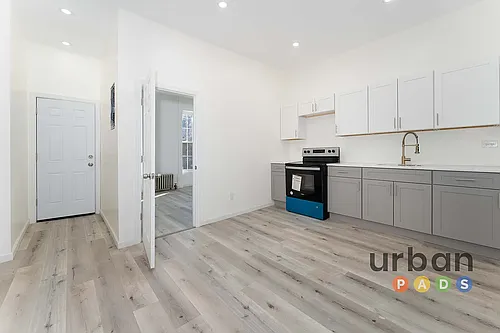 149 Hart St #2 Photo 1