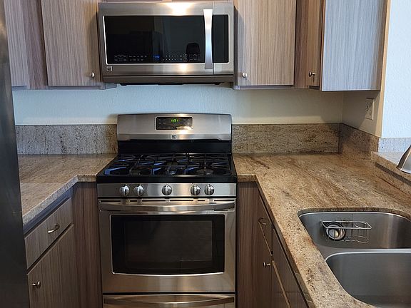 4th image of 4716 Edison St