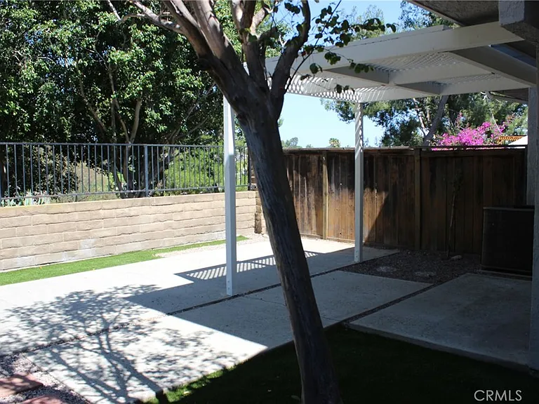 22285 Newbridge Dr #36 — Photo 16