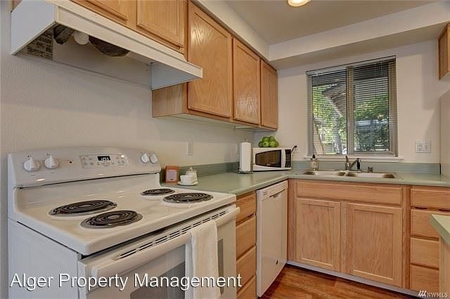1st image of 4701 NW Walgren Dr Unit 102