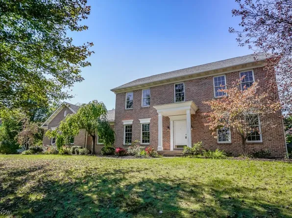 2337 McGinty Rd NW, North Canton, OH 44720
