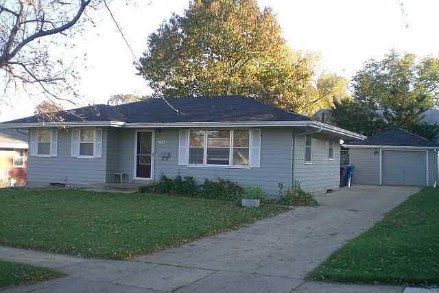 1st image of 2823 Richmond Ave