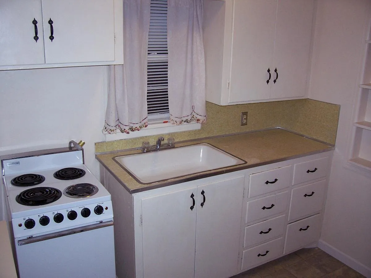 E 25th Street, Cheyenne — Photo 4