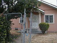 1st image of 3942 Walton Ave