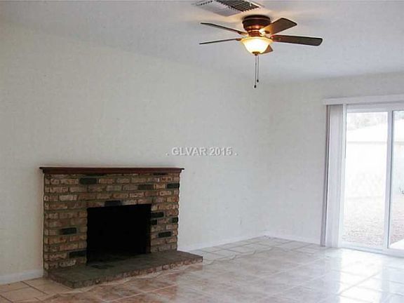 3rd image of 6129 Caprino Ave