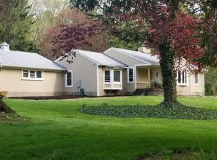 14355 Aquilla Rd, Burton, OH 44021